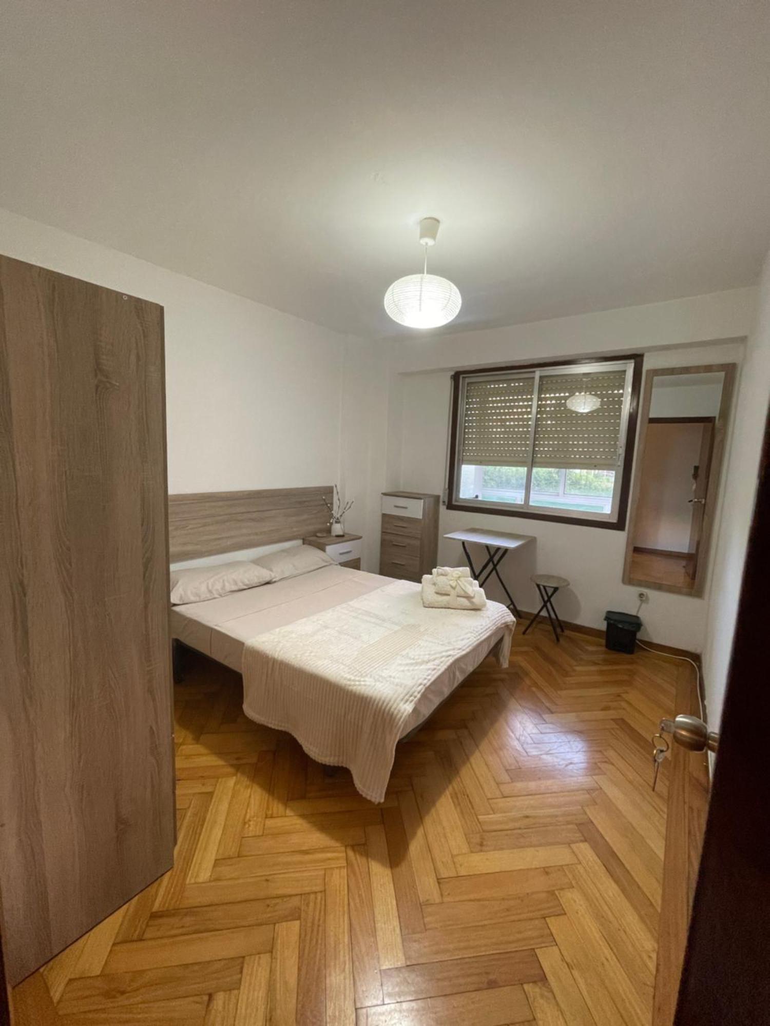 Disfruta De Exclusiva Habitacion Privada, A 5 Minutos De La Playa Vigo Esterno foto